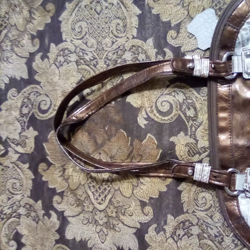 Leather Everyday - Picture 6 of 11